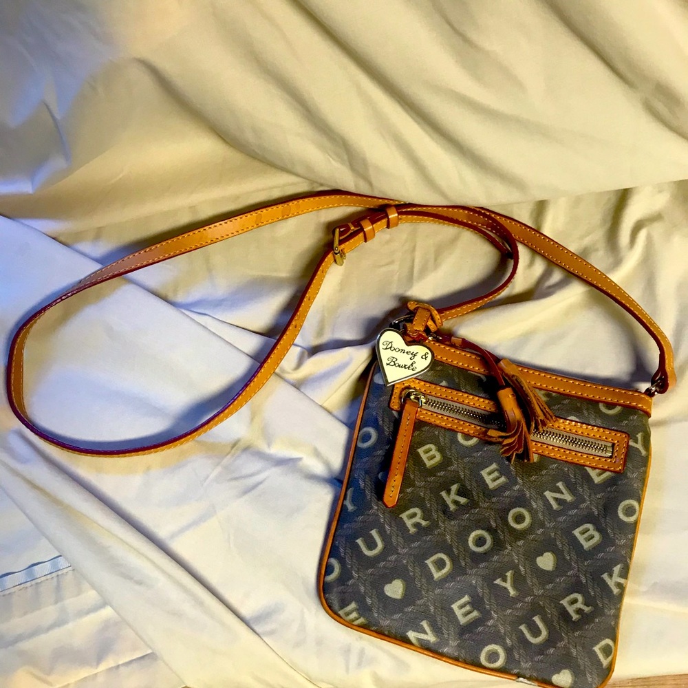 Dooney & Bourke Crossbody